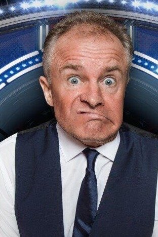 et billede af Bobby Davro
