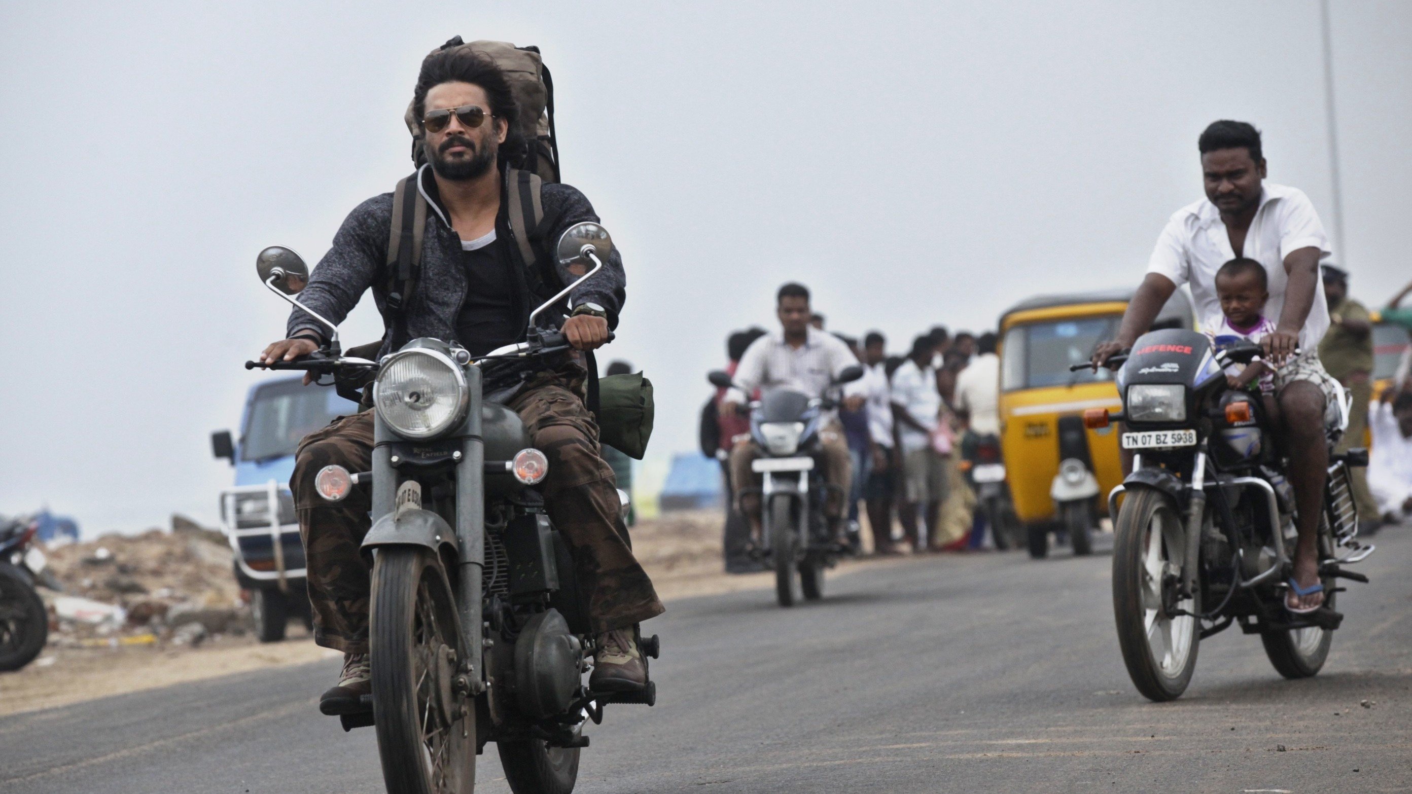 Irudhi Suttru (2016)