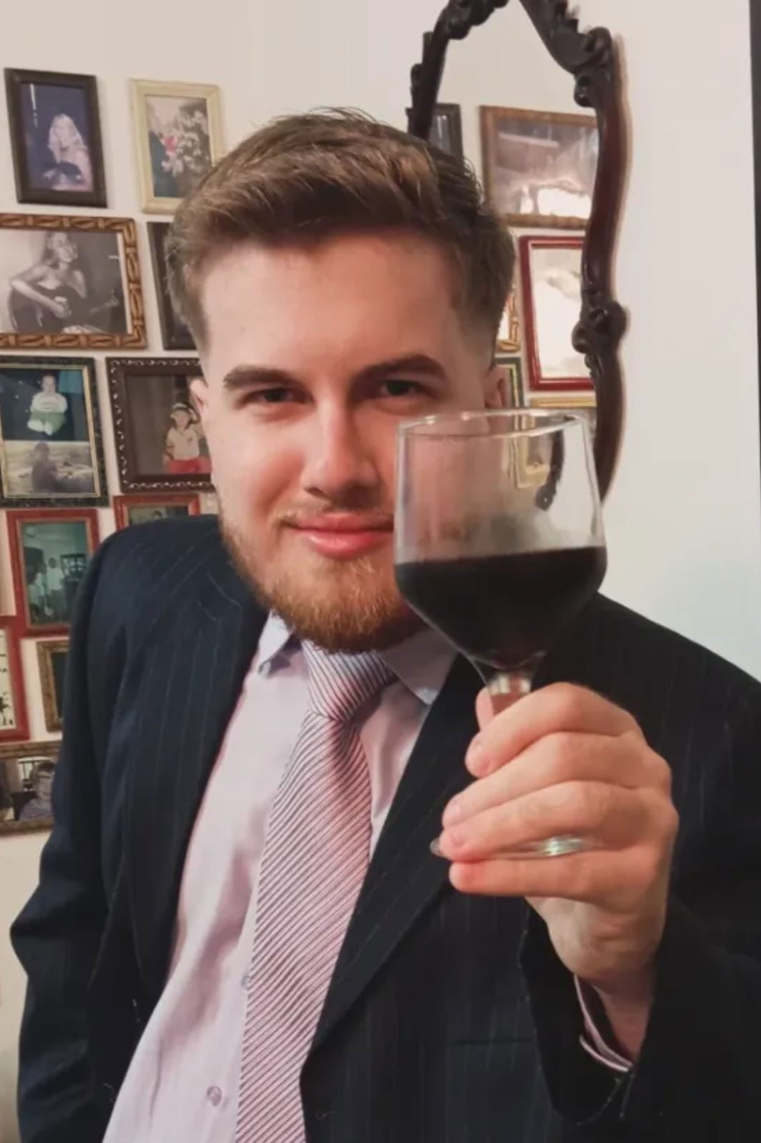 et billede af Ícaro Aguirre