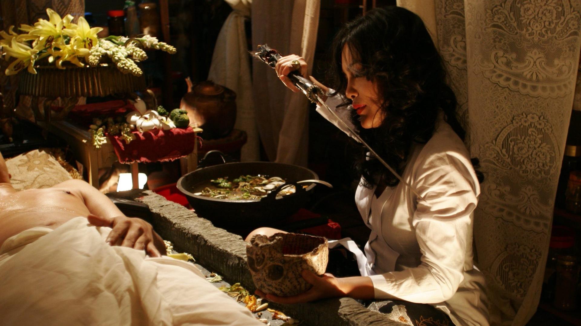 Dukun (2018)