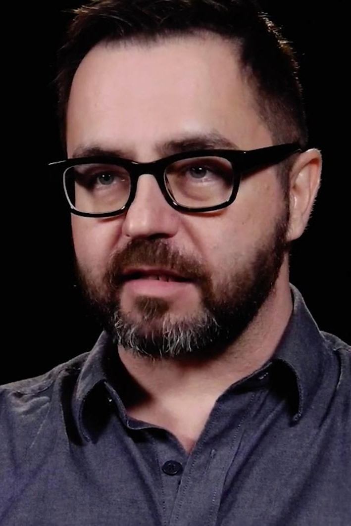 et billede af Phil Nobile Jr.