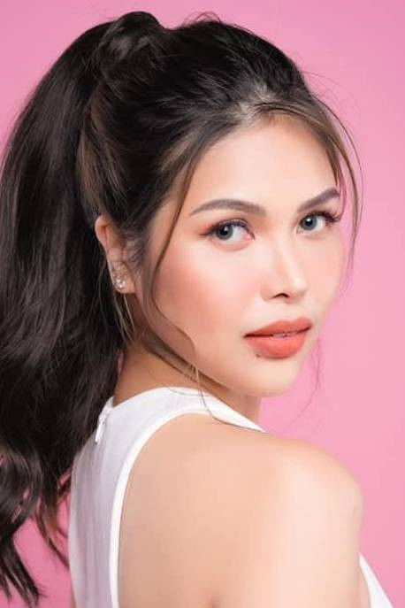 et billede af Shaine Vasquez