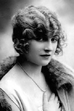 et billede af Maudie Dunham