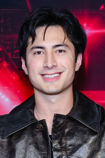 et billede af Hudson Williams