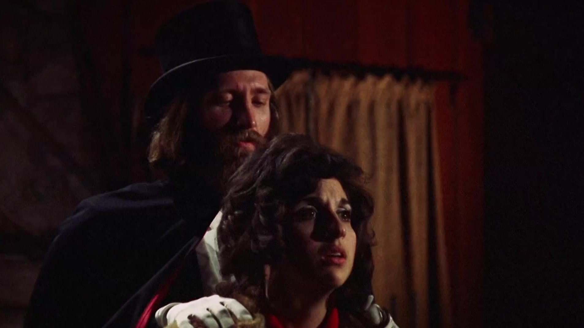 Cannibal Girls (1973)
