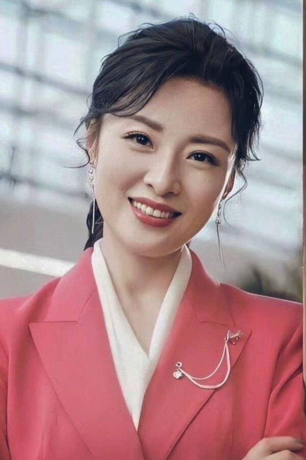 et billede af Zhou Tao