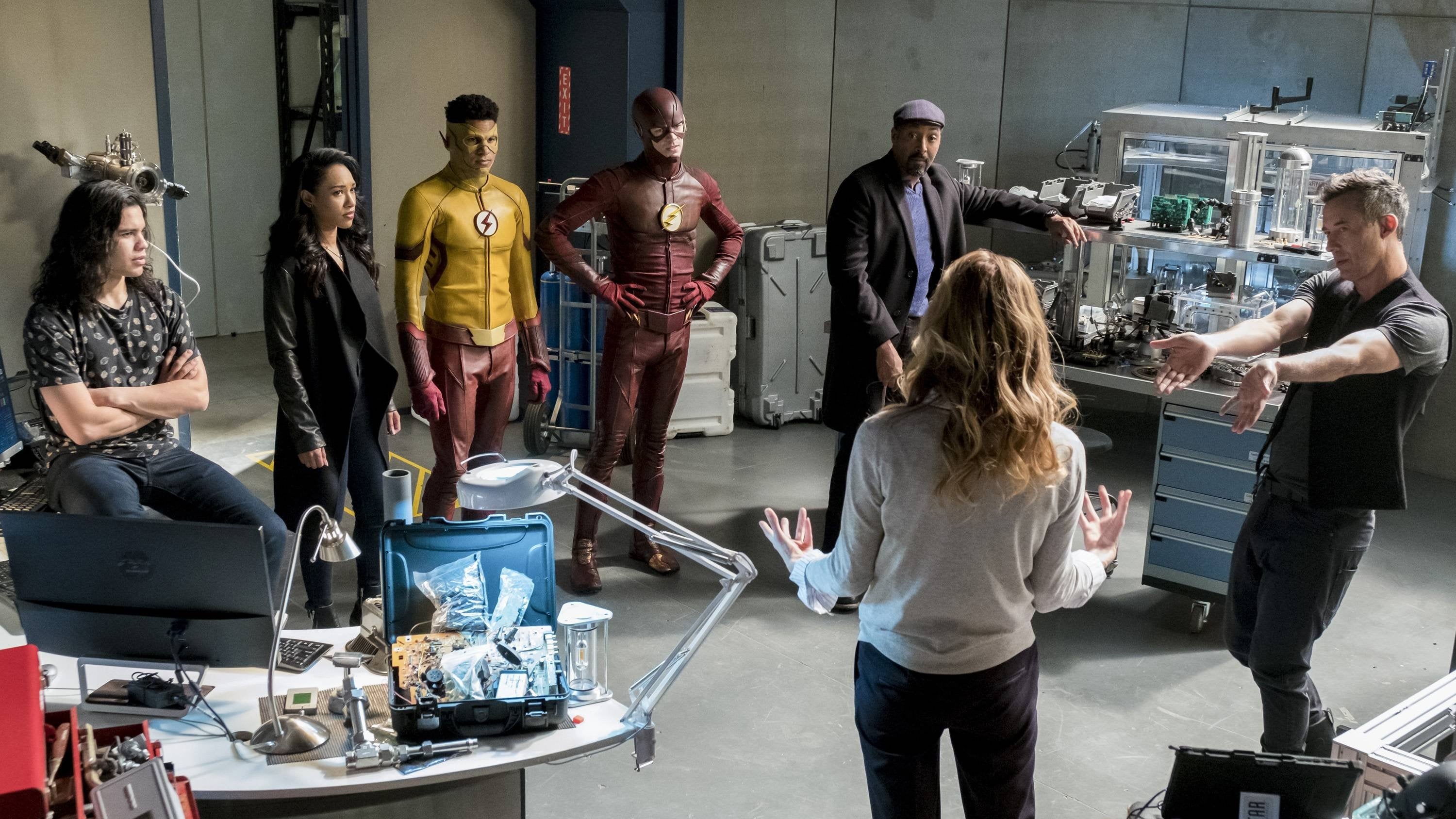 The Flash: Season 3 Episode 21 - Cause and Effect.