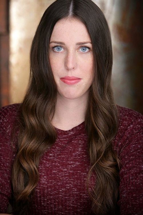 et billede af Kira Legg