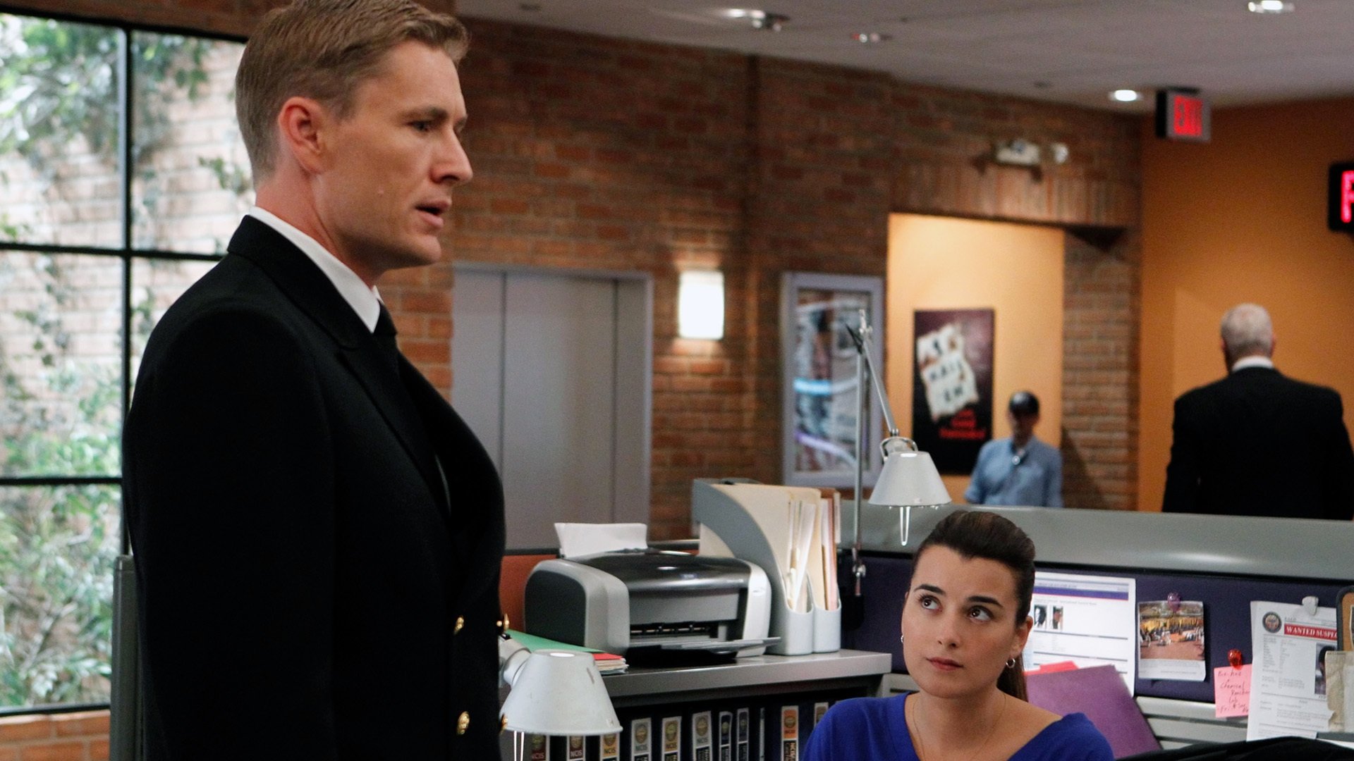 NCIS Season 9 :Episode 4  Enemy on the Hill