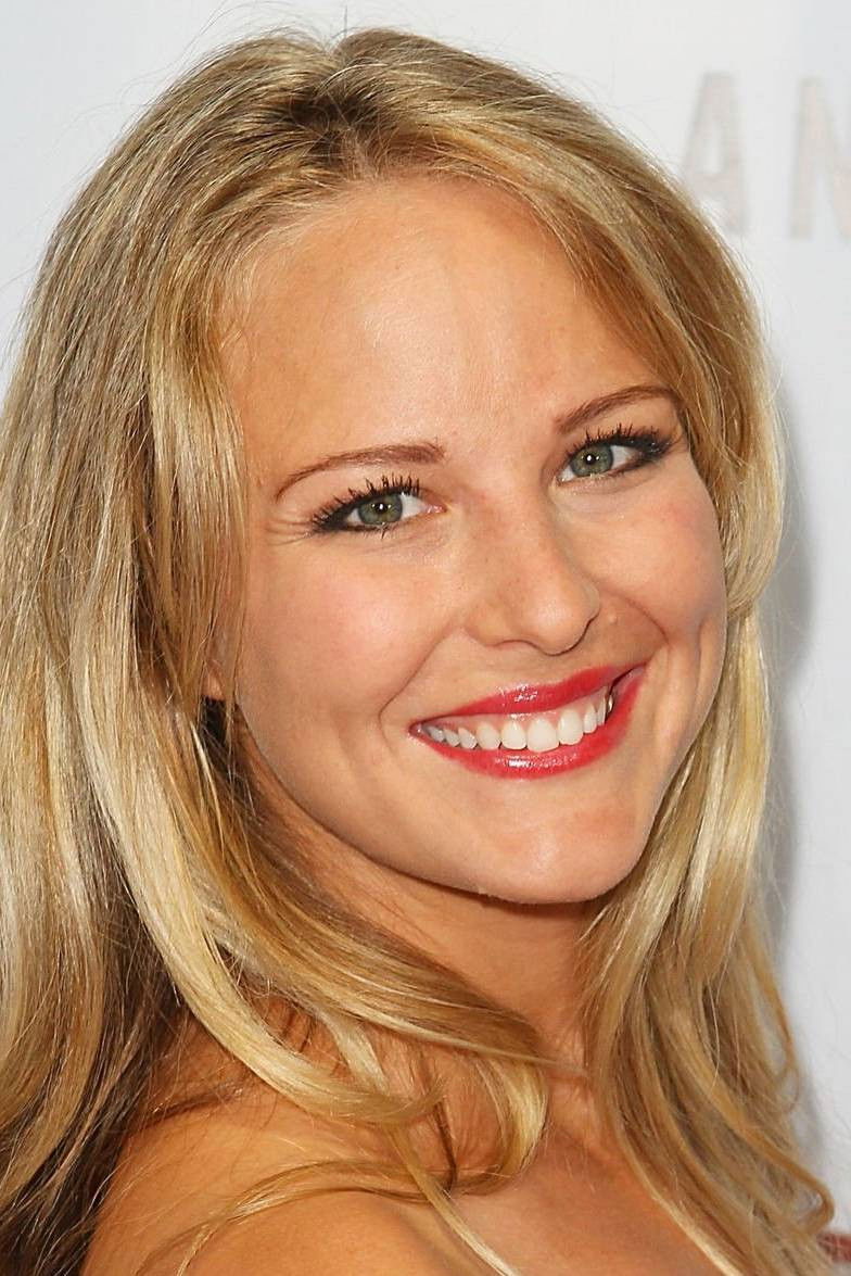 et billede af Selena Fara