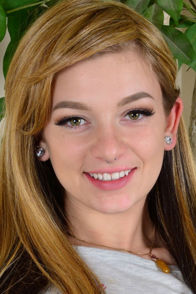 et billede af Lila Lavay