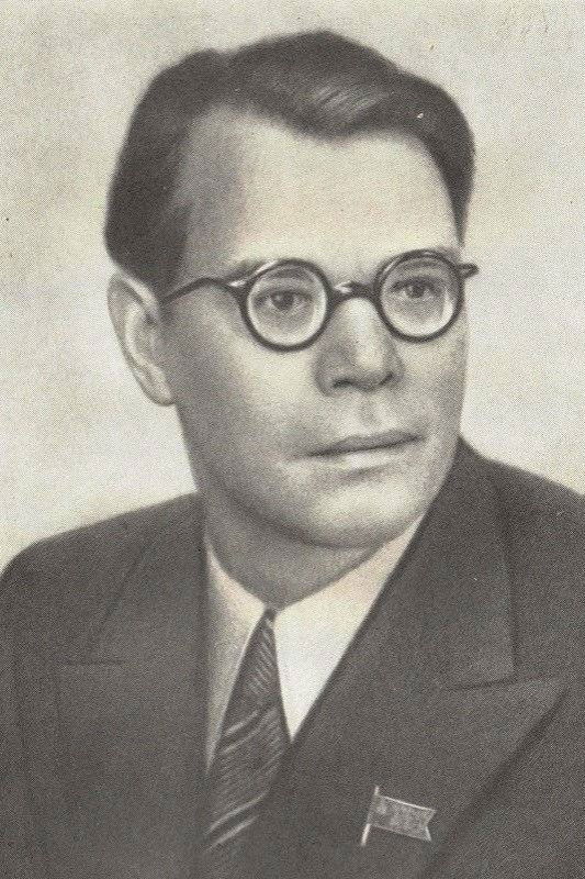 Et billede af Mikhail Isakovskiy