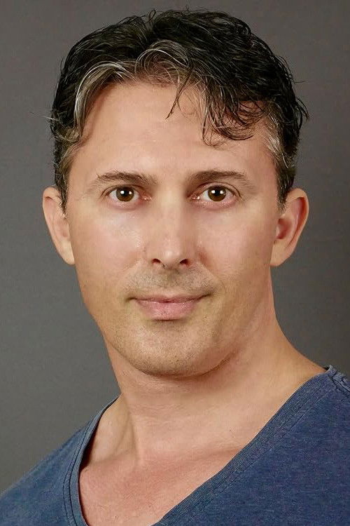 et billede af Jeremy Levi