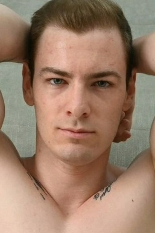 et billede af Matheo Bare