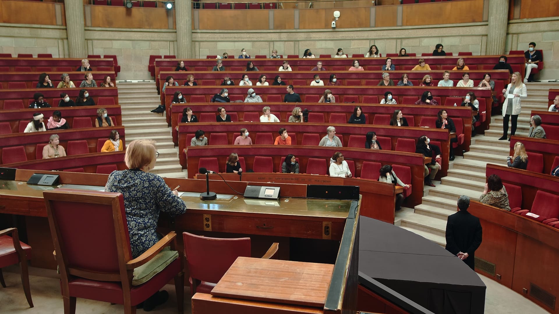 Image du film Debout les femmes ! rdm2sevceiizhbnxrzdlg0l1rmwjpg