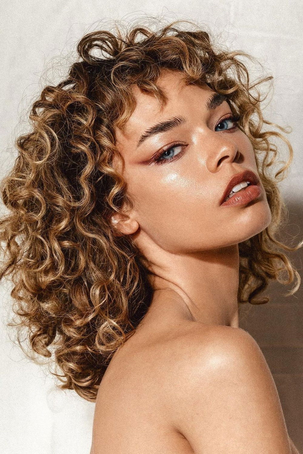 et billede af Kari Calhoun