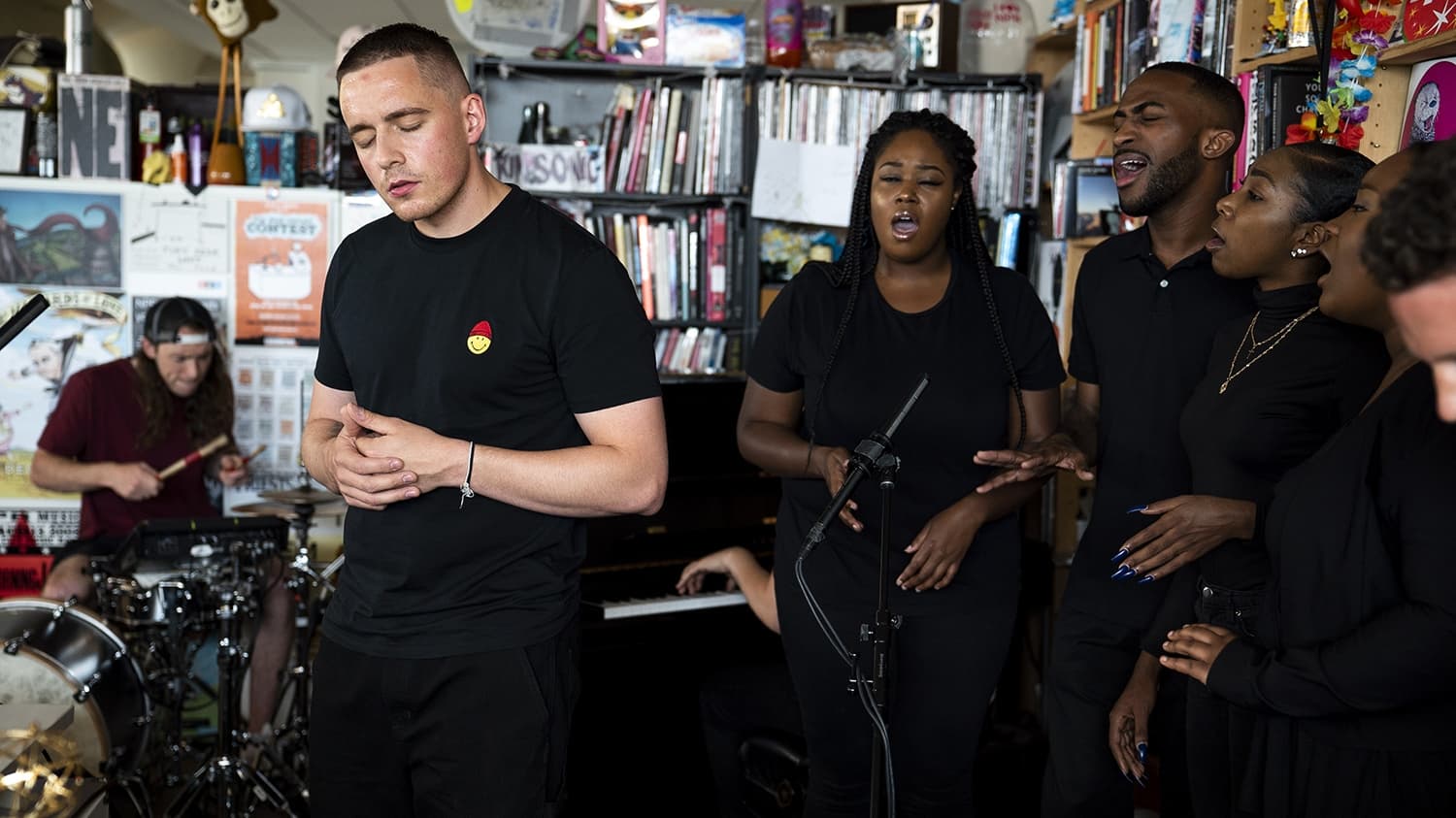 NPR Tiny Desk Concerts - Staffel 11 Folge 94 (1970)