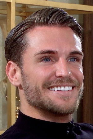 et billede af Thomas Courtney