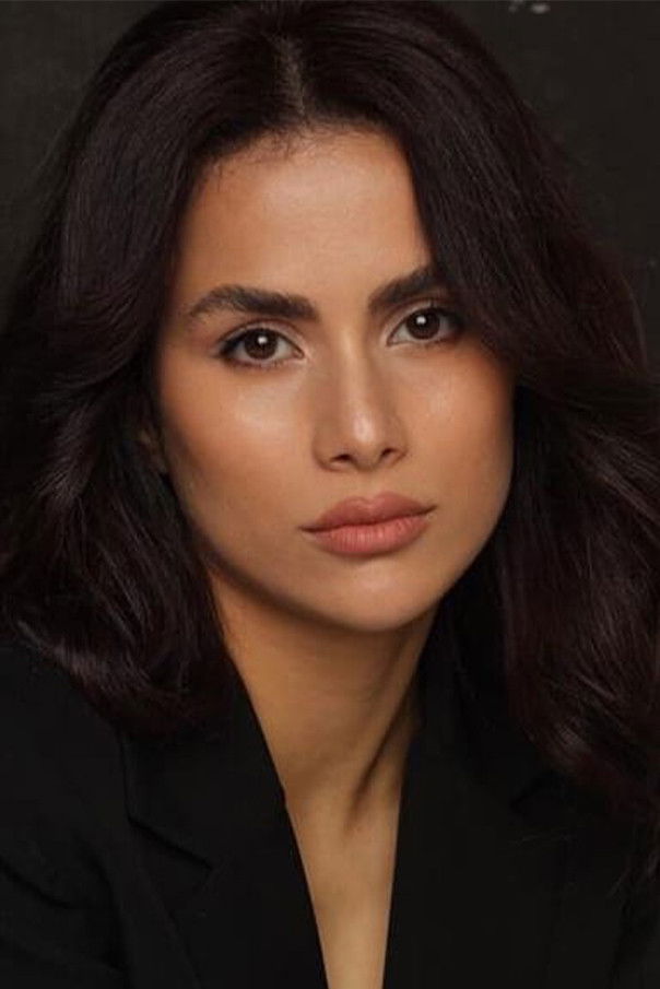 et billede af Zeynep Derin Şenyiğit