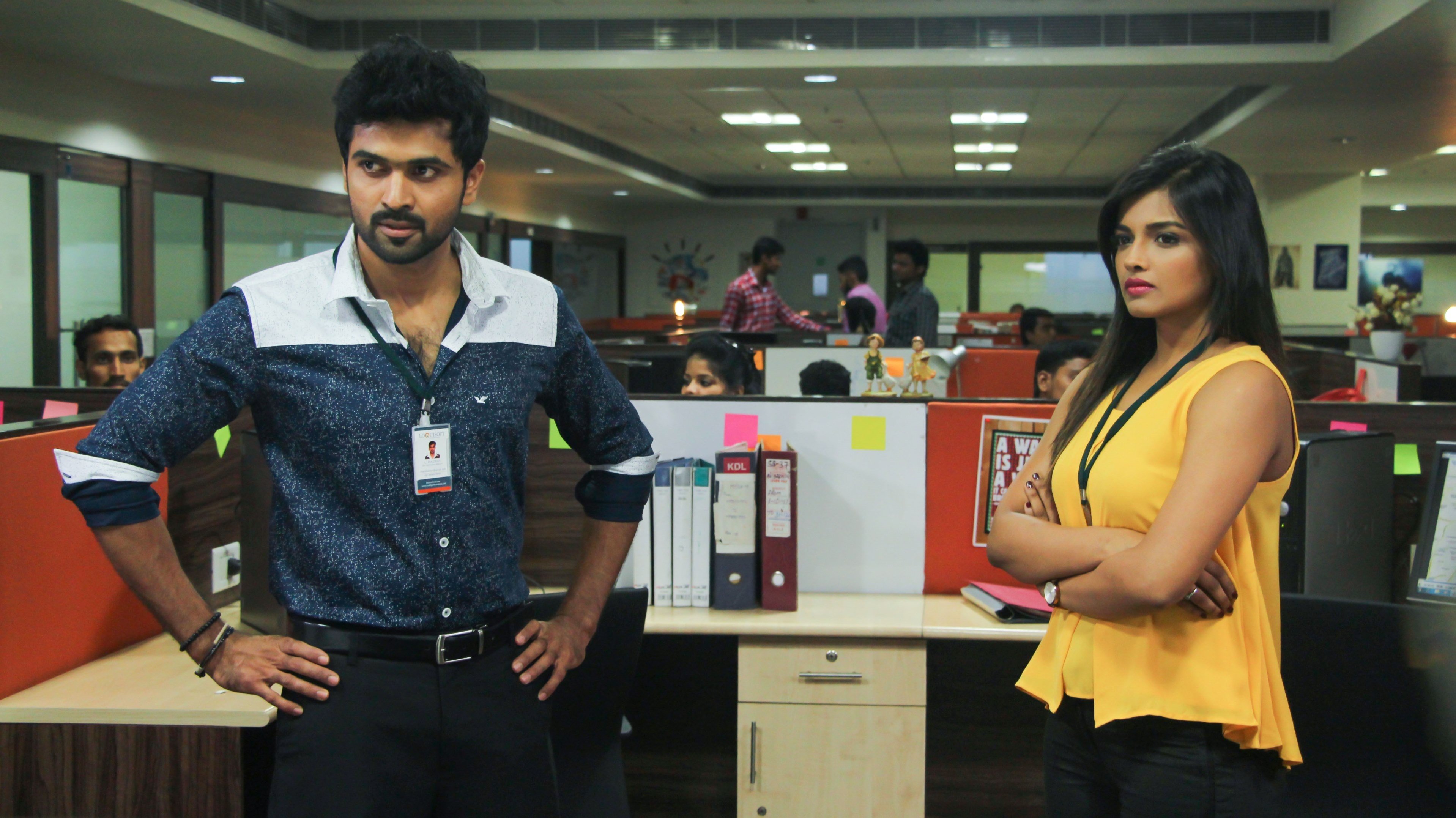 Titanic kadhalum kavundhu pogum ()