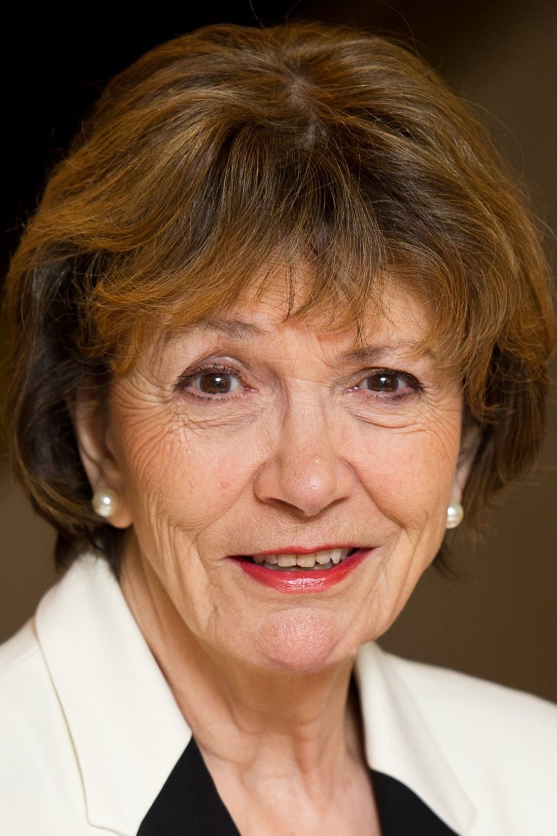 et billede af Joan Bakewell