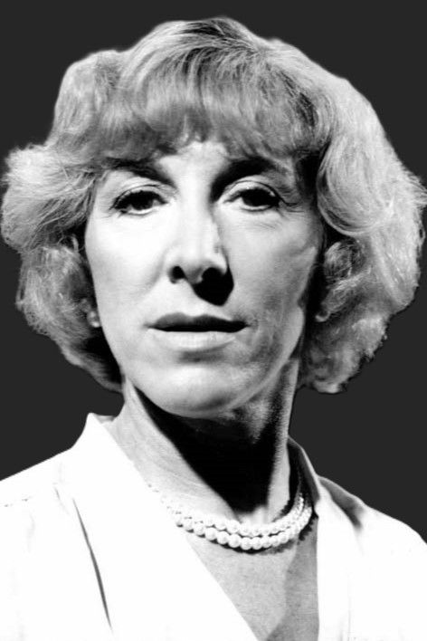 et billede af Sheila Ballantine