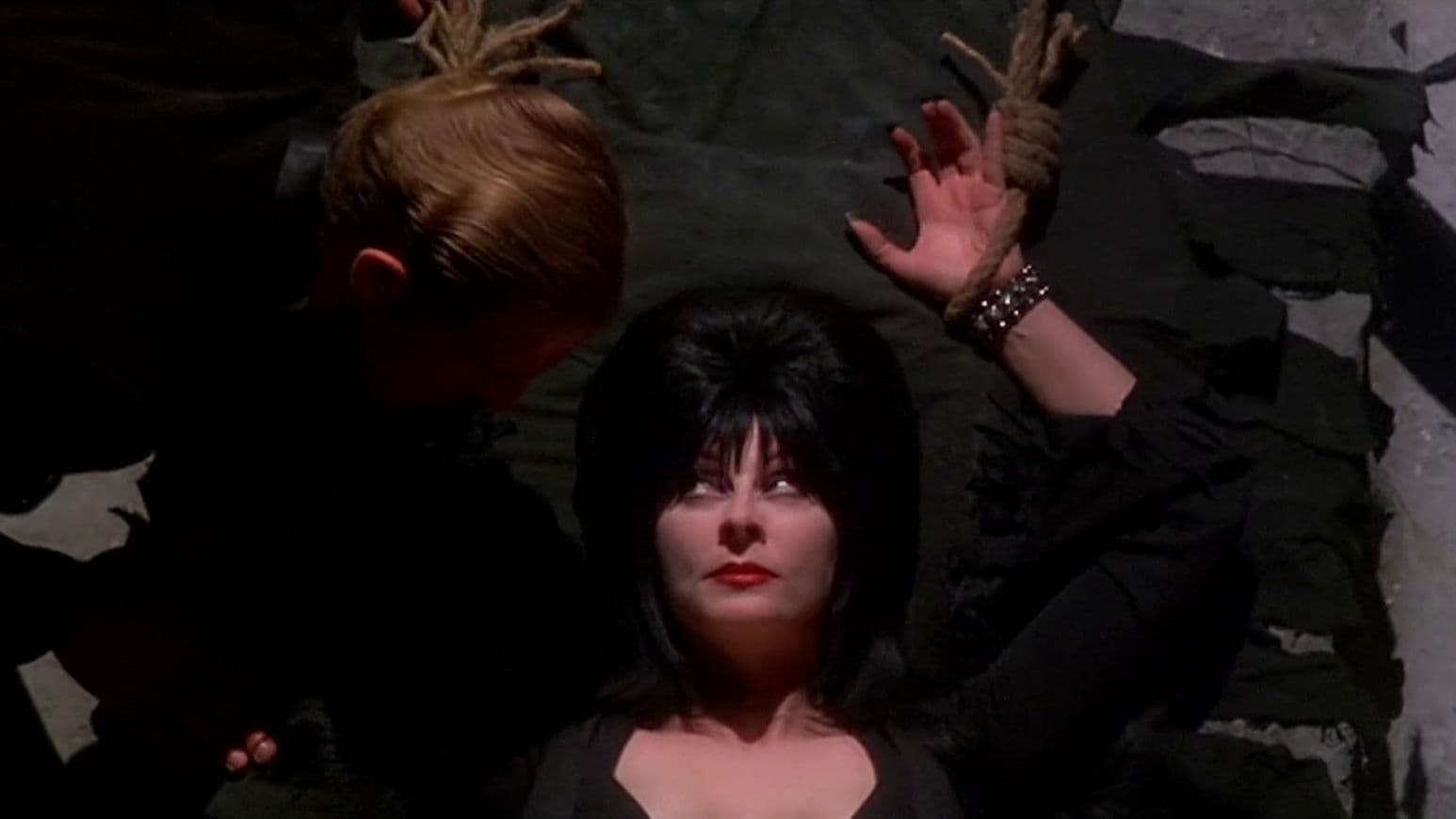 Elvira, Haunted Hills (2002)