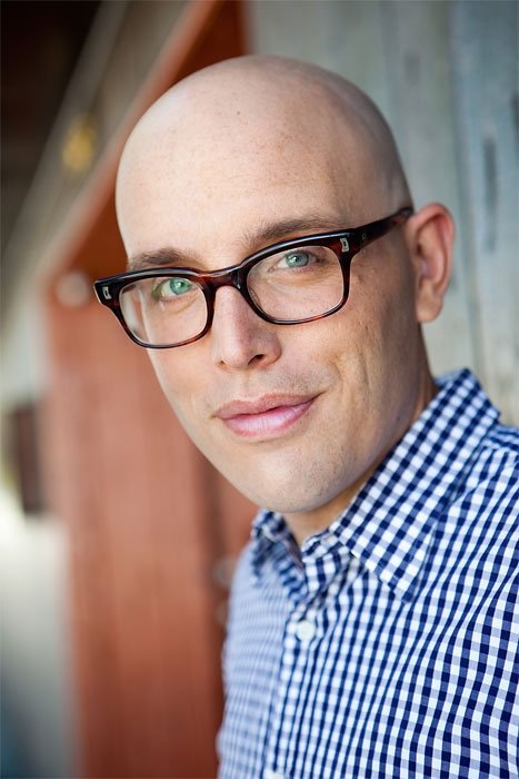 et billede af Mark McConville