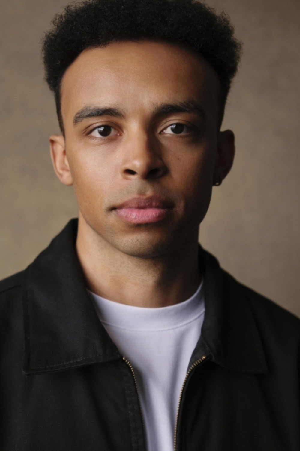 et billede af Lewis Shepherd