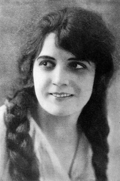 et billede af Hedda Nova