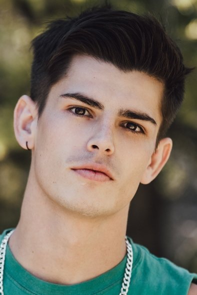 et billede af Seth Peterson