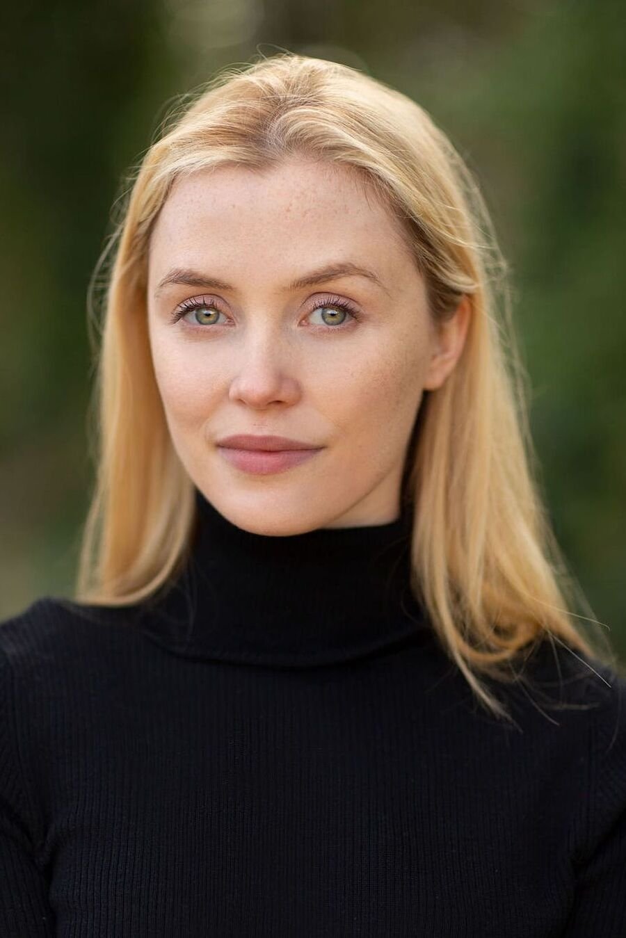Anouk van Laake's picture in the cast