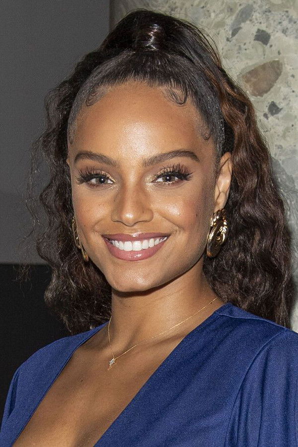 et billede af Alicia Aylies