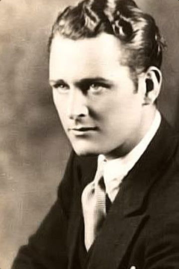 et billede af James Ford