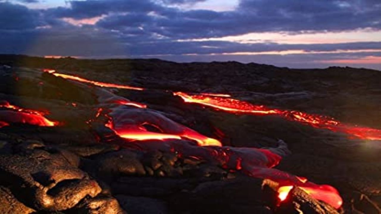 Lava Land - Glowing Hawaii