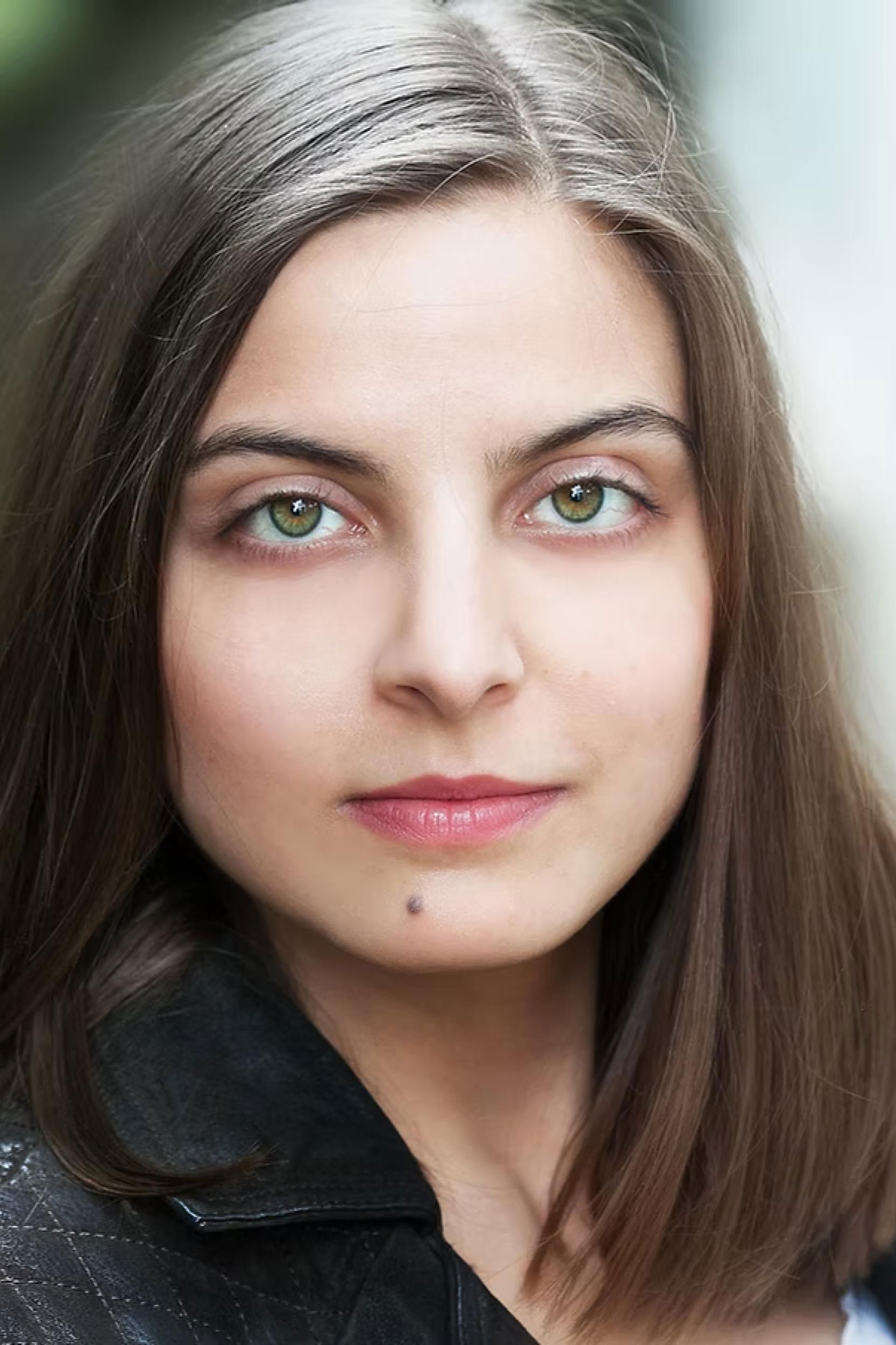 et billede af Mira Yonder