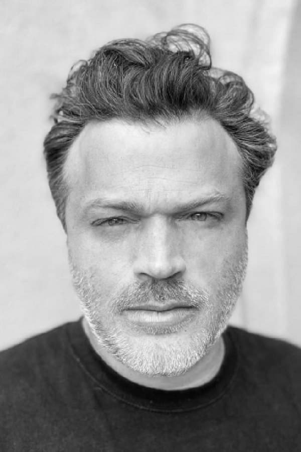 et billede af Greg Hill