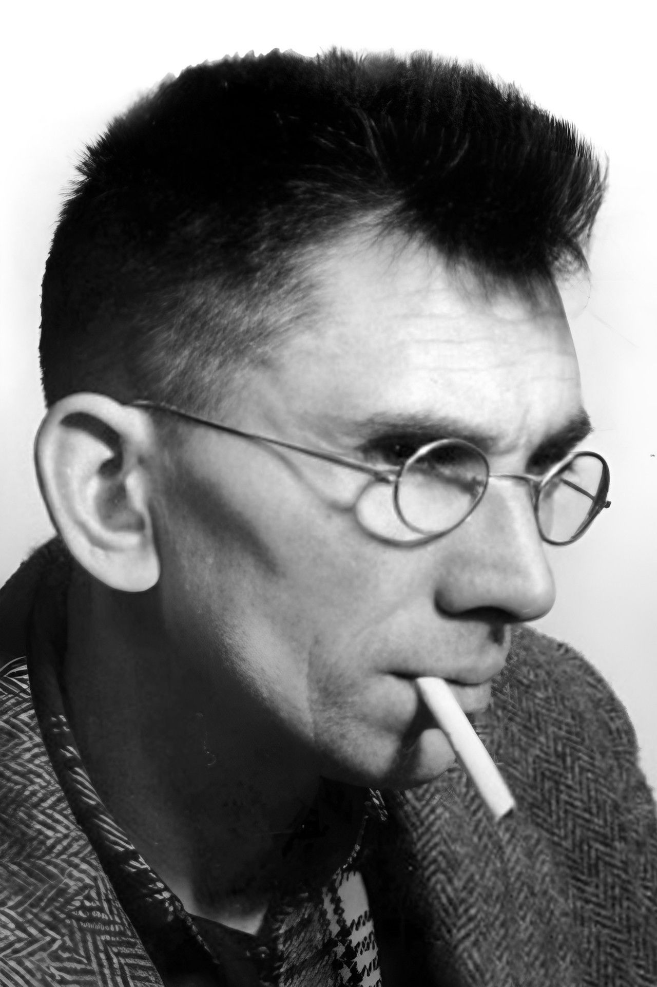 et billede af Jean-Marie Serreau