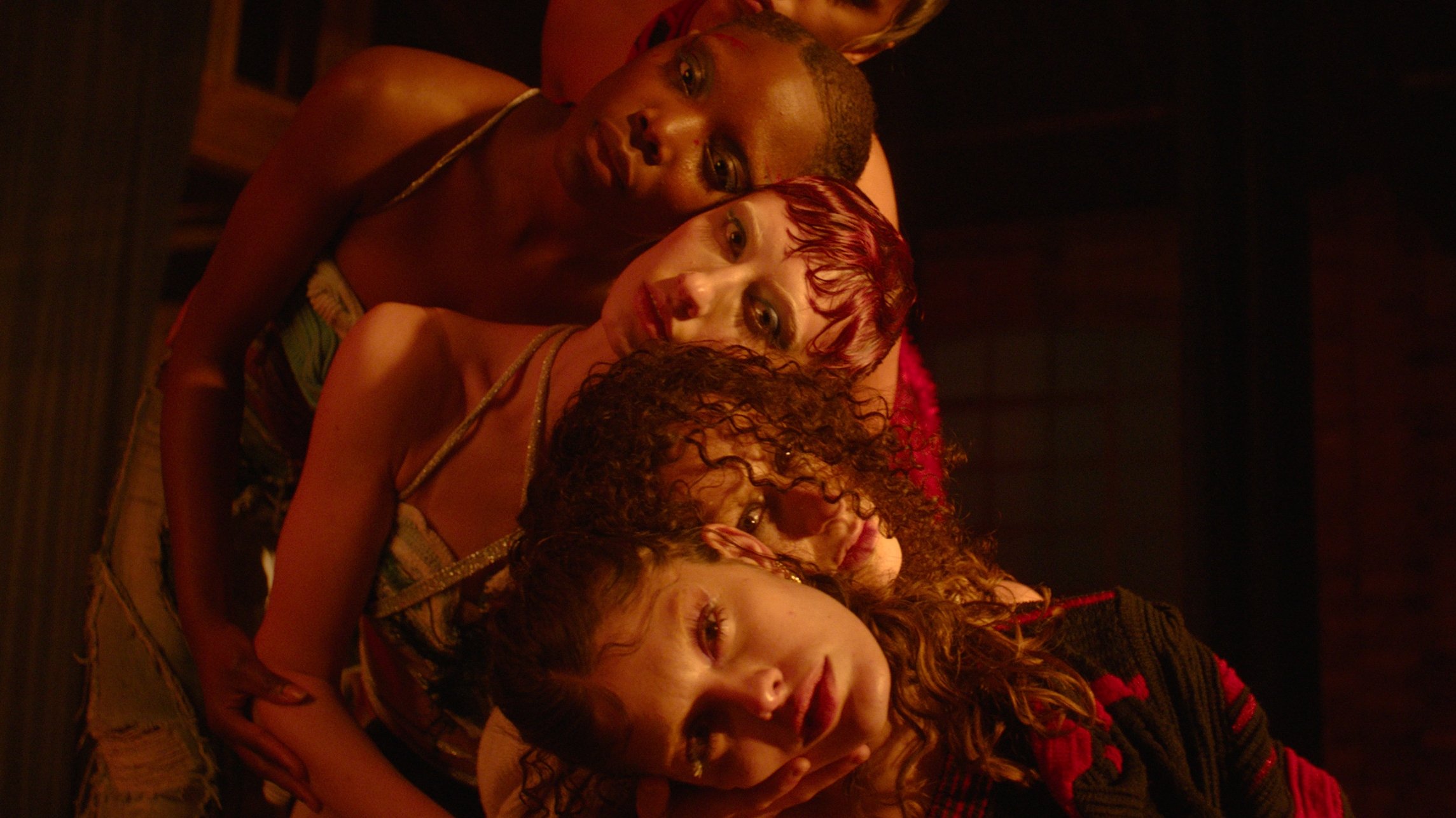 Imagem do Filme To Hold My Love