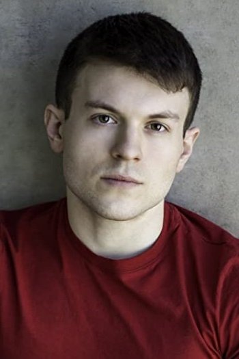Matt Kennedy as Teenage Boy