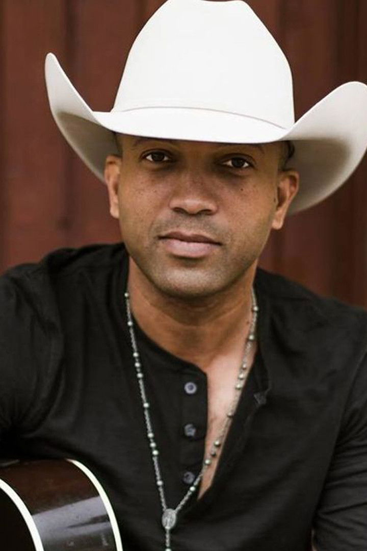 et billede af Coffey Anderson