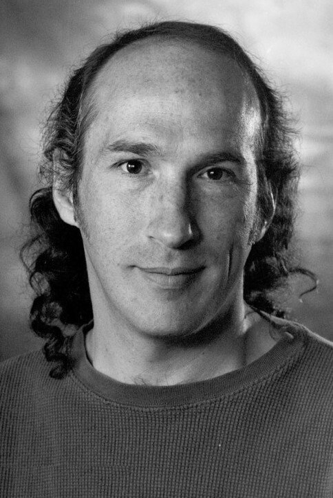 et billede af Derek Scott