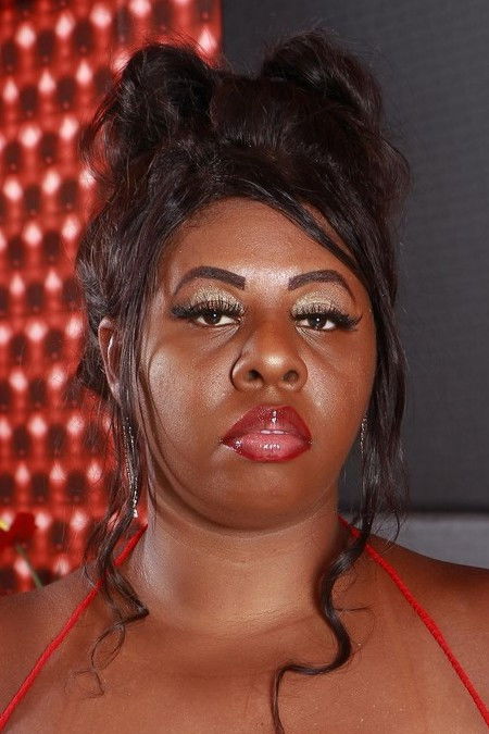 et billede af Thamy Leviemont