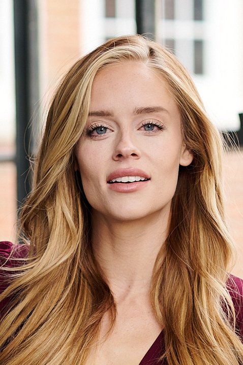 Lauren Nicole Smith's picture in the cast