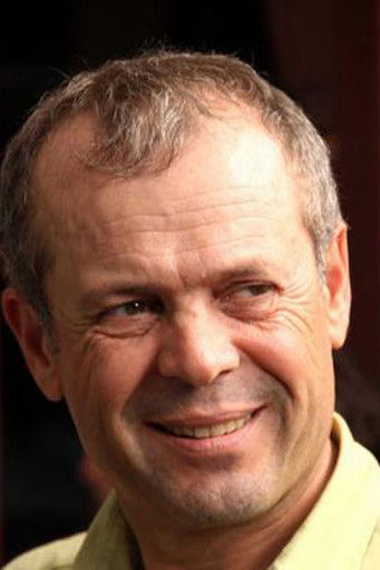 et billede af Kemal Uzun