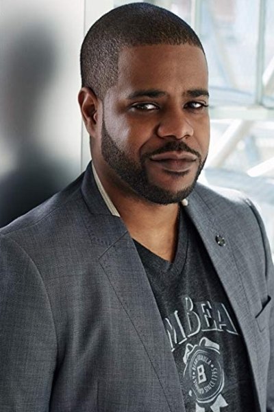 et billede af Kwasi Thomas