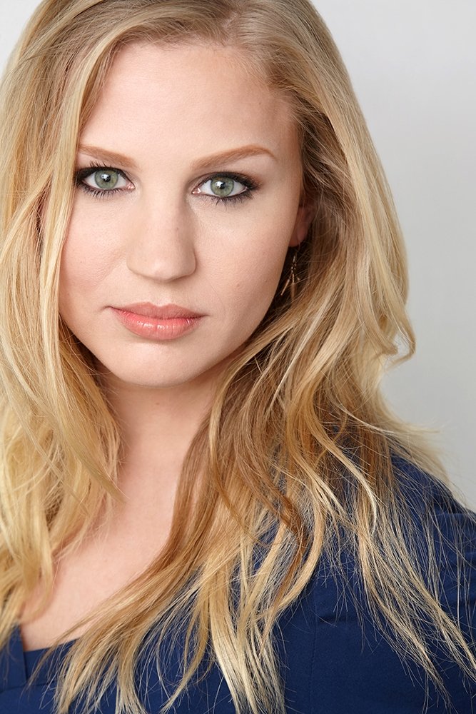 et billede af Marisa Dzintars