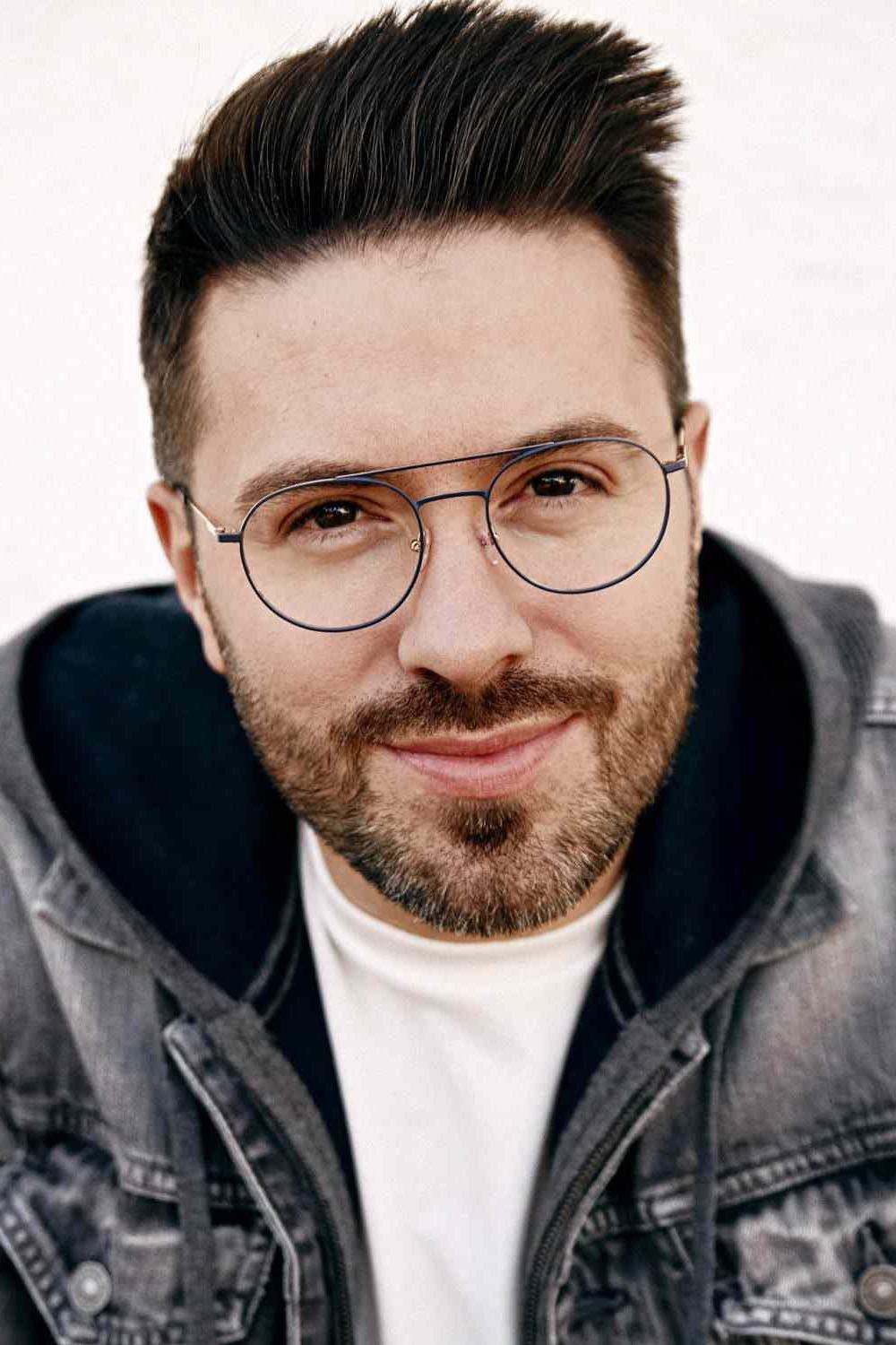 et billede af Danny Gokey