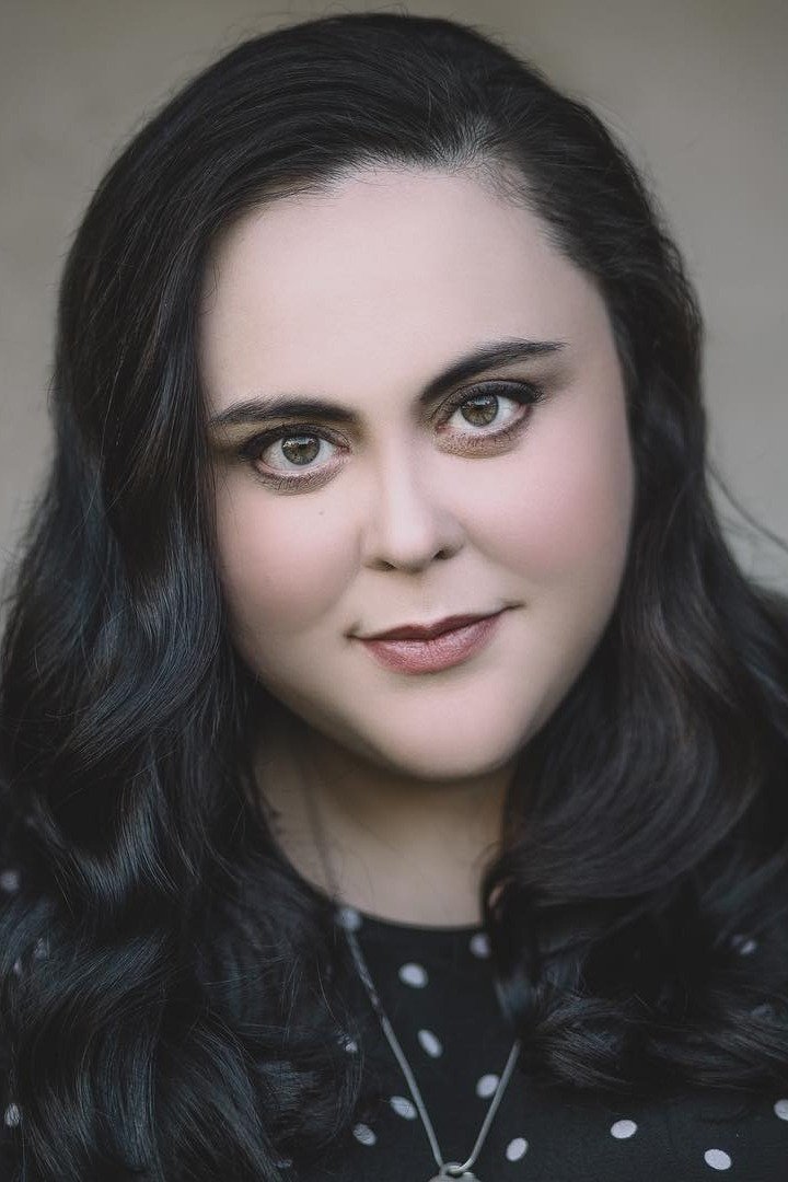 et billede af Sharon Rooney