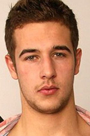 et billede af Mathew Ross